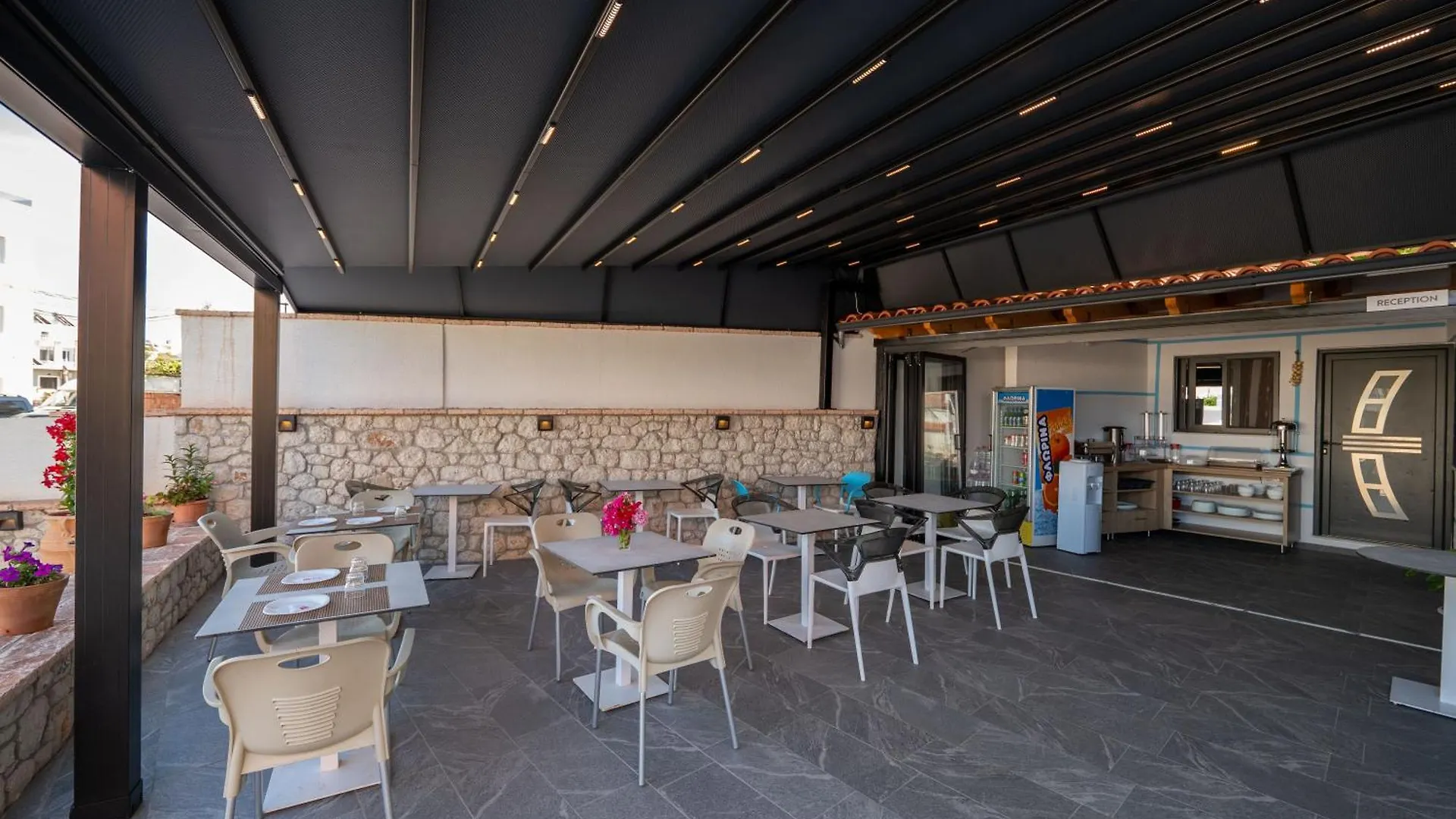 New Vila Salla 卡萨米尔 公寓式酒店